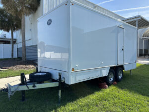 8-Stall Mobile Restroom Trailer - Image 4