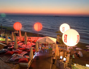 6' Balloon Lights by Airstar - Image 9